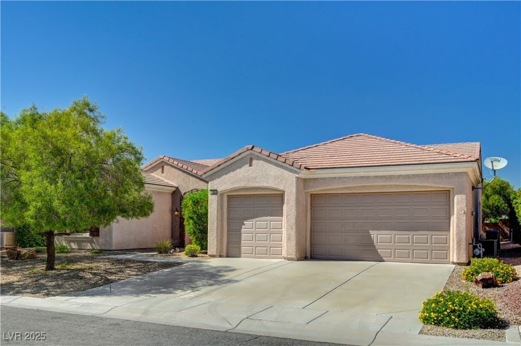 2183 Clearwater Lake Drive, Henderson, NV 89044 Main Photo