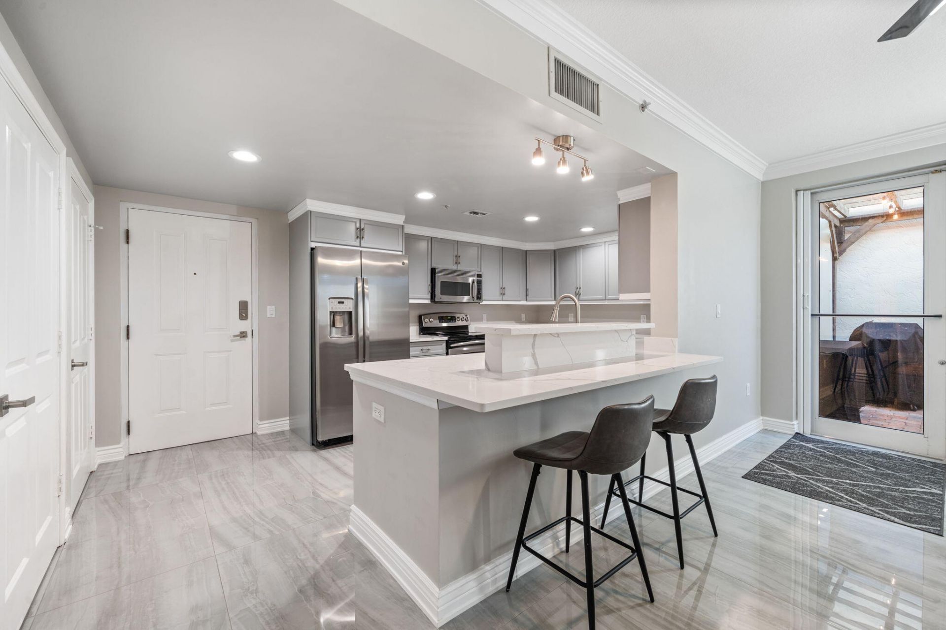 3940 N Flagler Drive, Unit 101, West Palm Beach, FL 33407 Photo