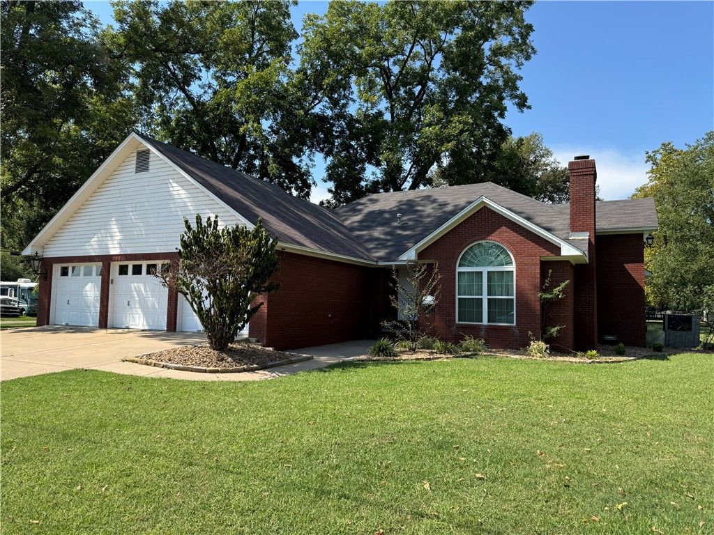 312 State Street, Dardanelle, AR 72834 Main Photo