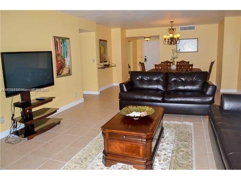 2500 Parkview Dr, Unit 1919, Hallandale Beach, FL 33009 Photo