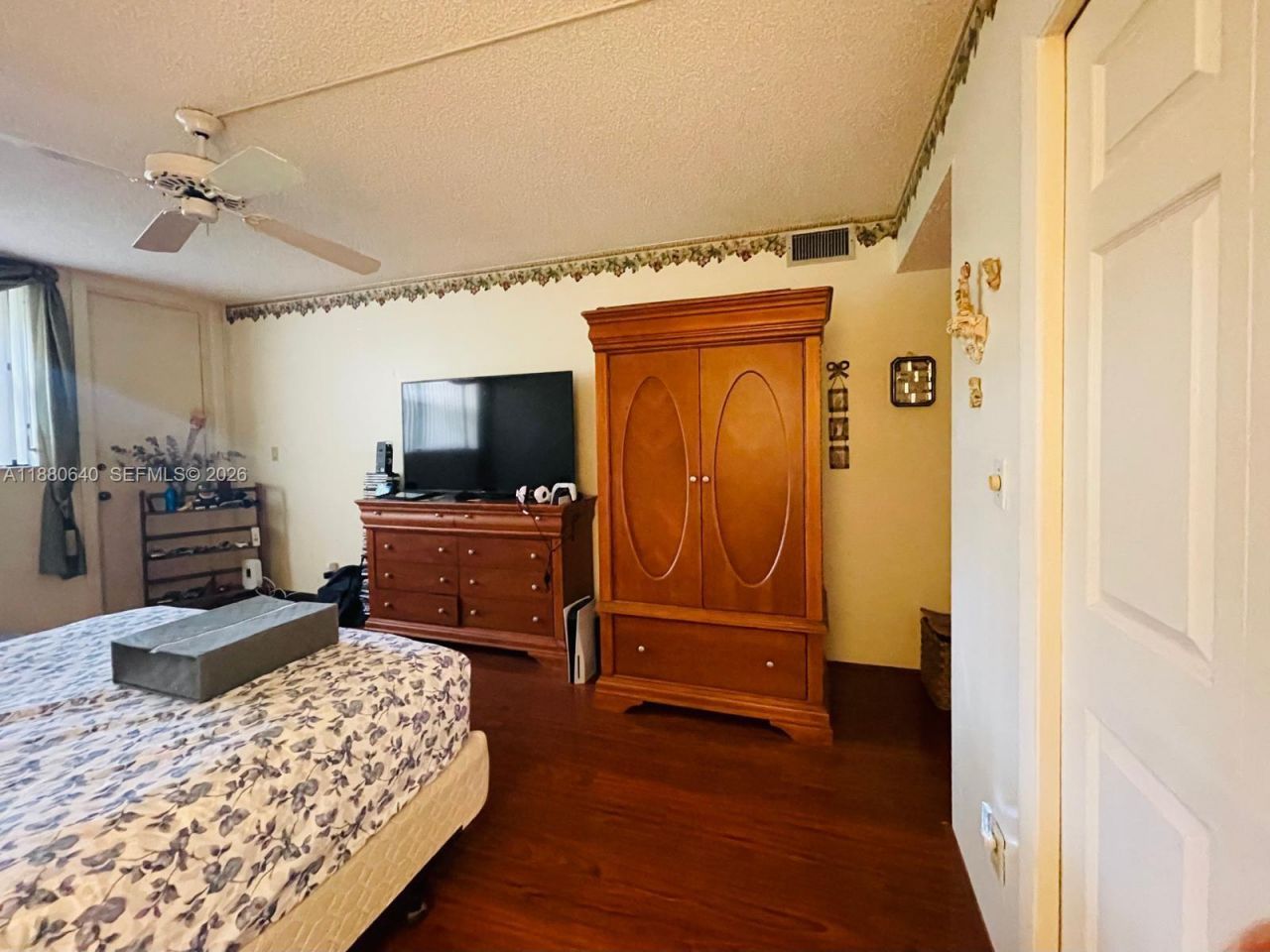 16325 Golf Club Rd, Unit 102, Weston, FL 33326 Photo