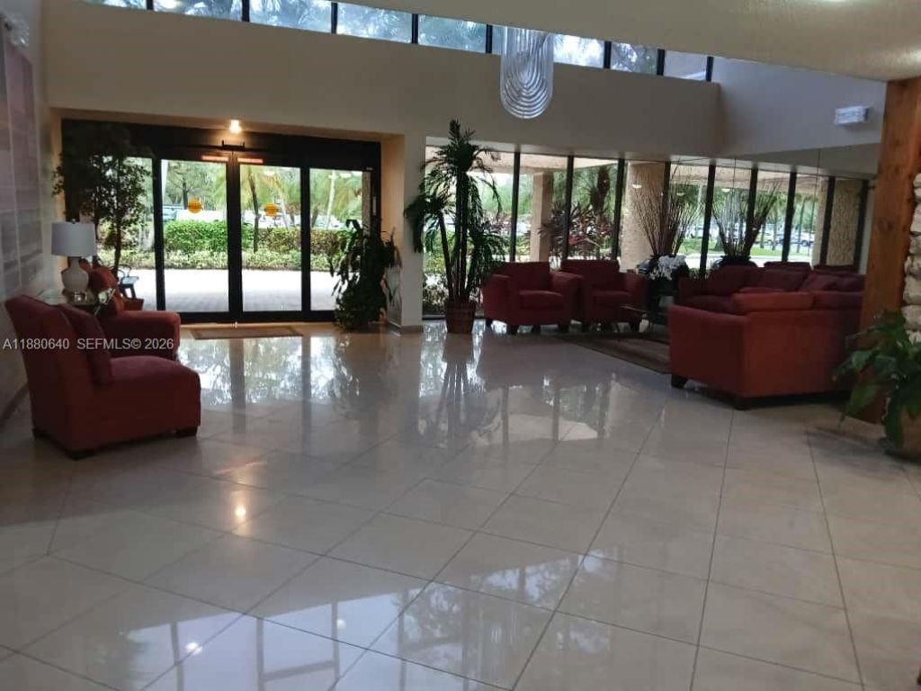 16325 Golf Club Rd, Unit 102, Weston, FL 33326 Photo