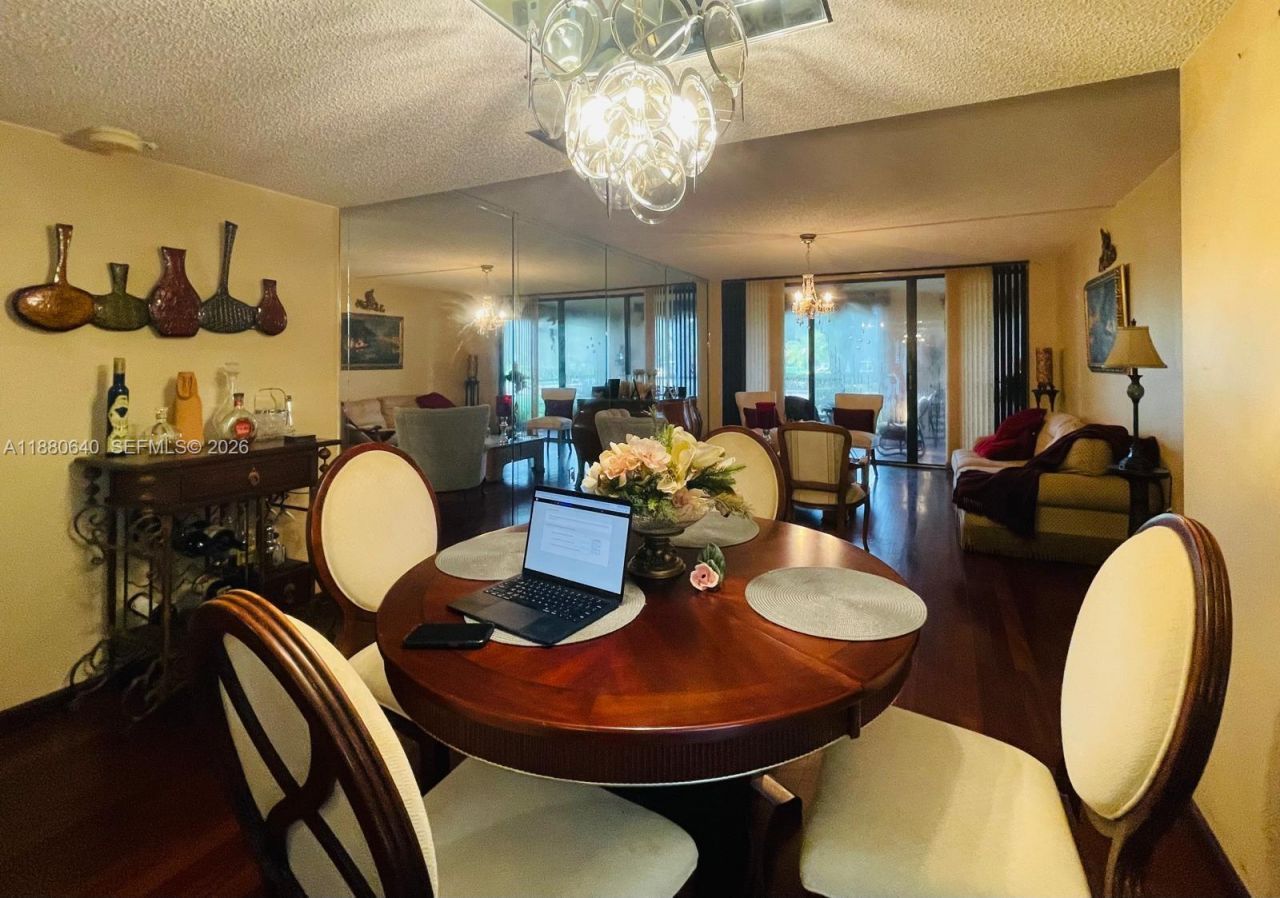 16325 Golf Club Rd, Unit 102, Weston, FL 33326 Photo