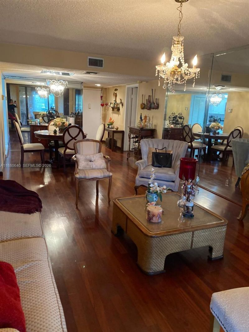 16325 Golf Club Rd, Unit 102, Weston, FL 33326 Photo