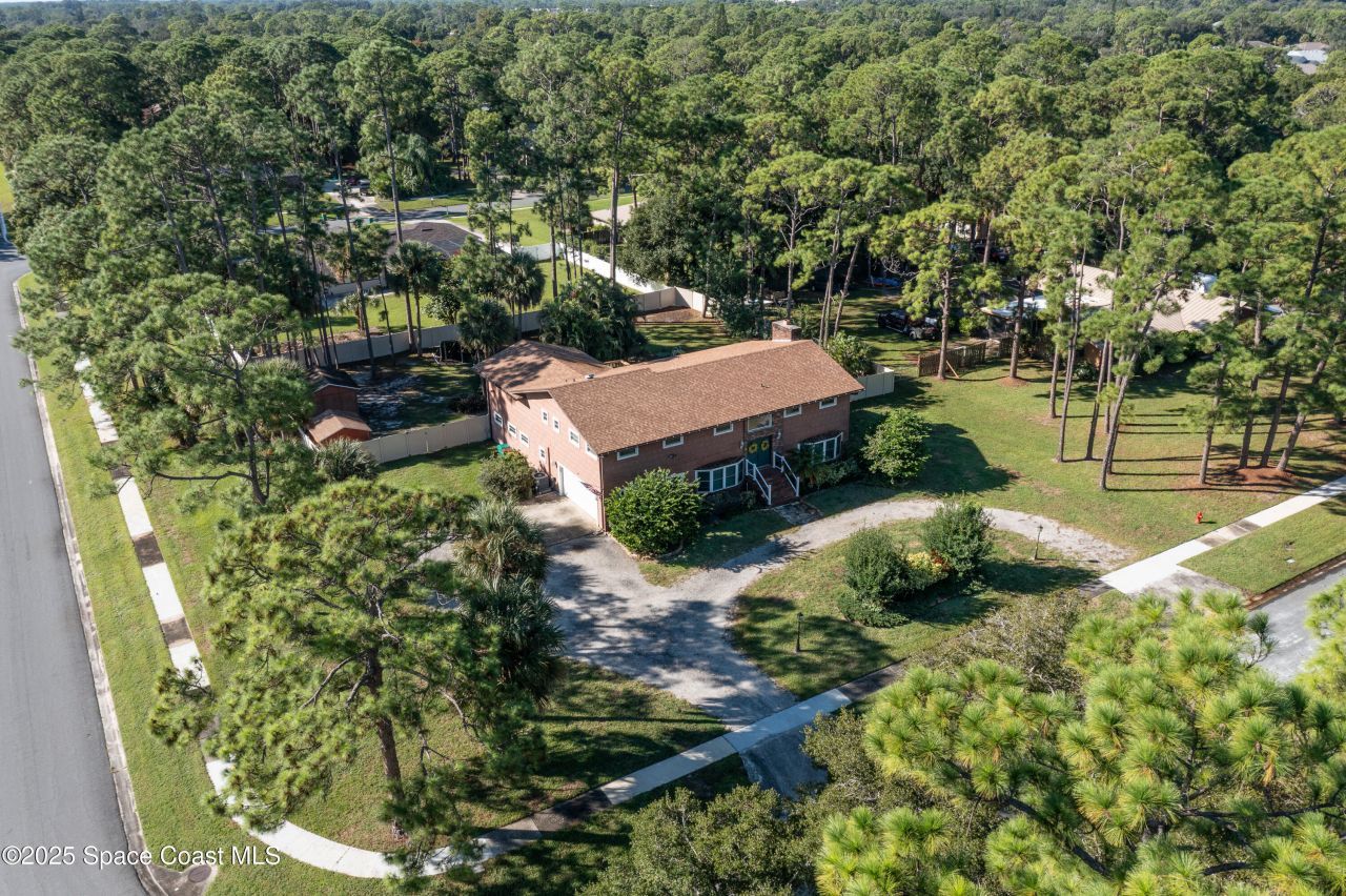 8001 Sugar Pine Drive, Melbourne, FL 32904 Photo