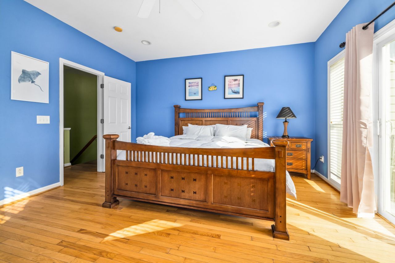 107 W 2nd Street Photo 35