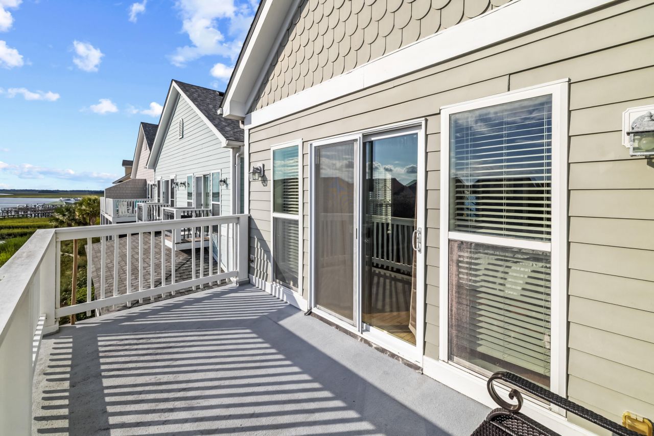 107 W 2nd Street Photo 37