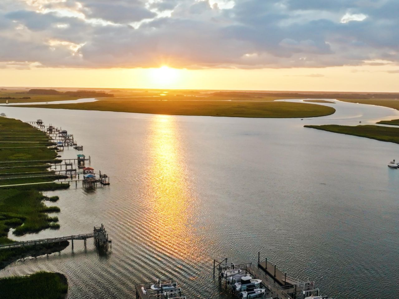 107 W 2nd Street Photo 4