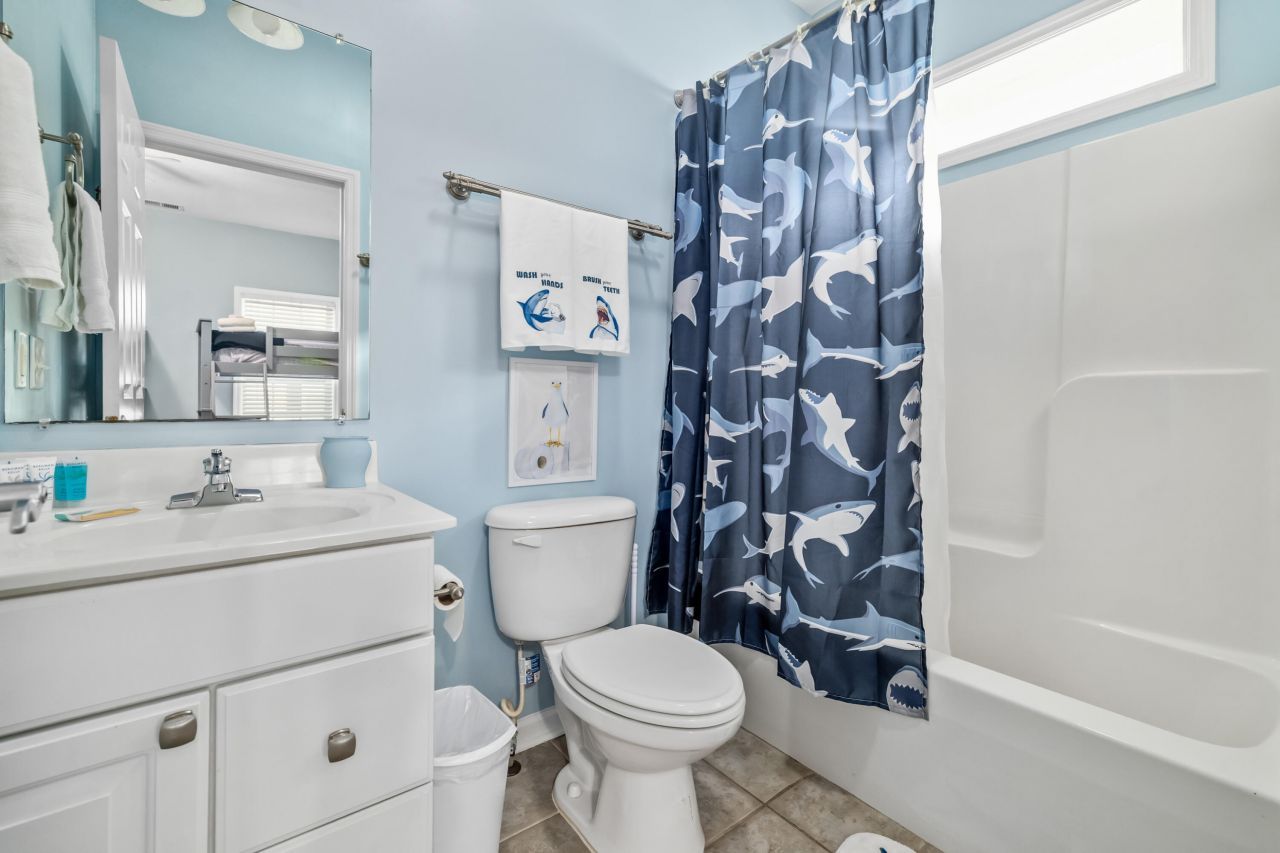 107 W 2nd Street Photo 50