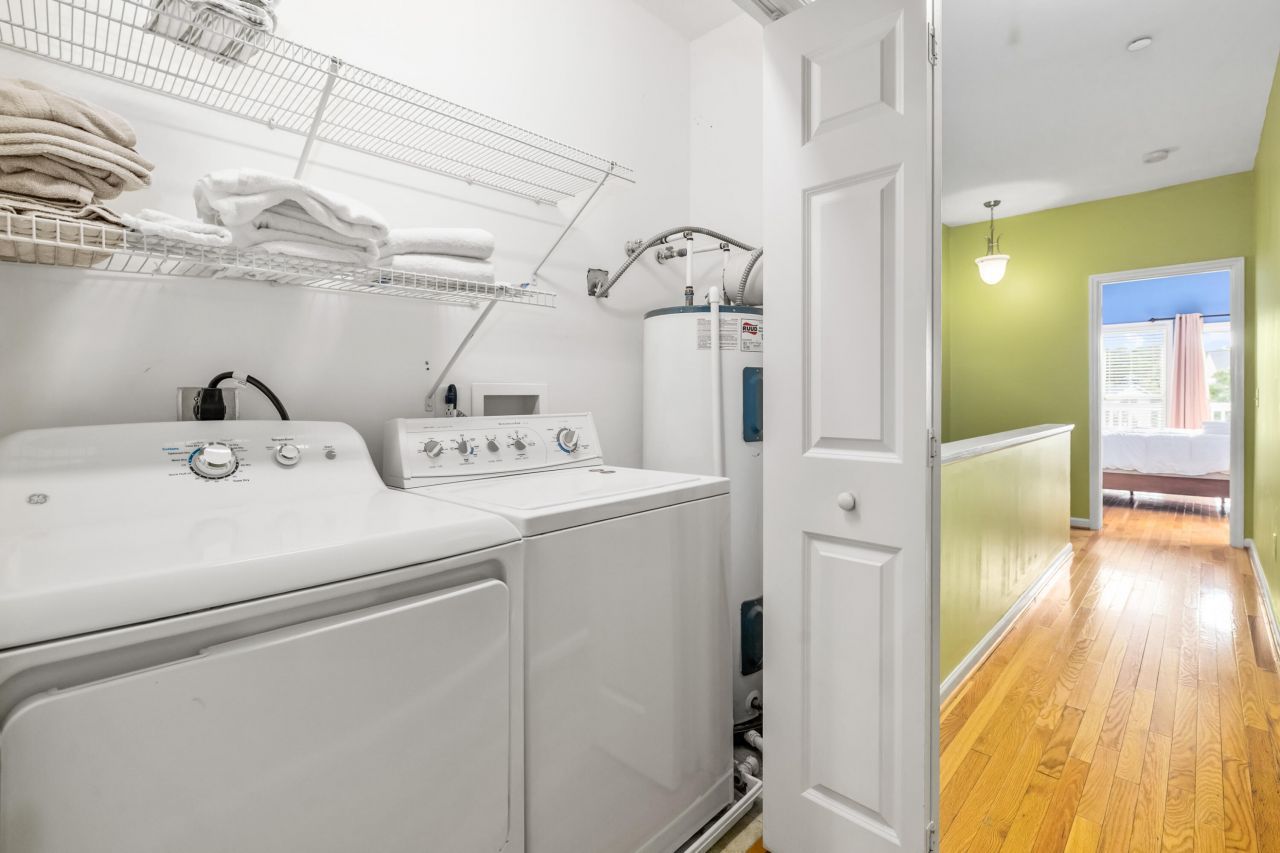 107 W 2nd Street Photo 51