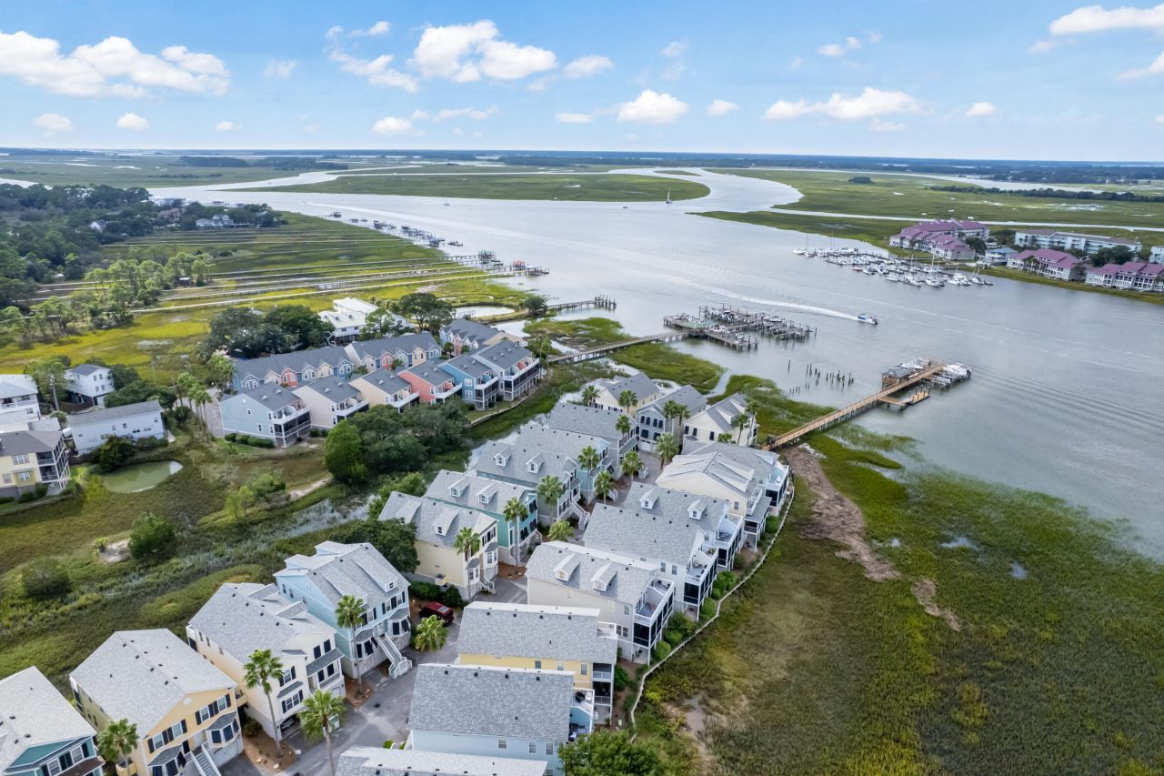 107 W 2nd Street Photo 61