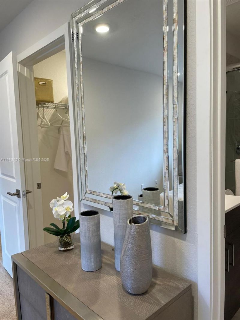 2423 SE 11th St, Homestead, FL 33035 Photo