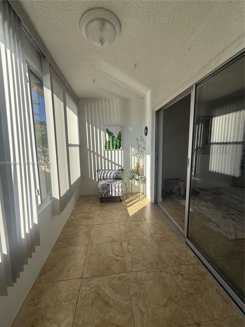 8345 Sunrise Lakes Blvd, Unit 309, Sunrise, FL 33322 Photo