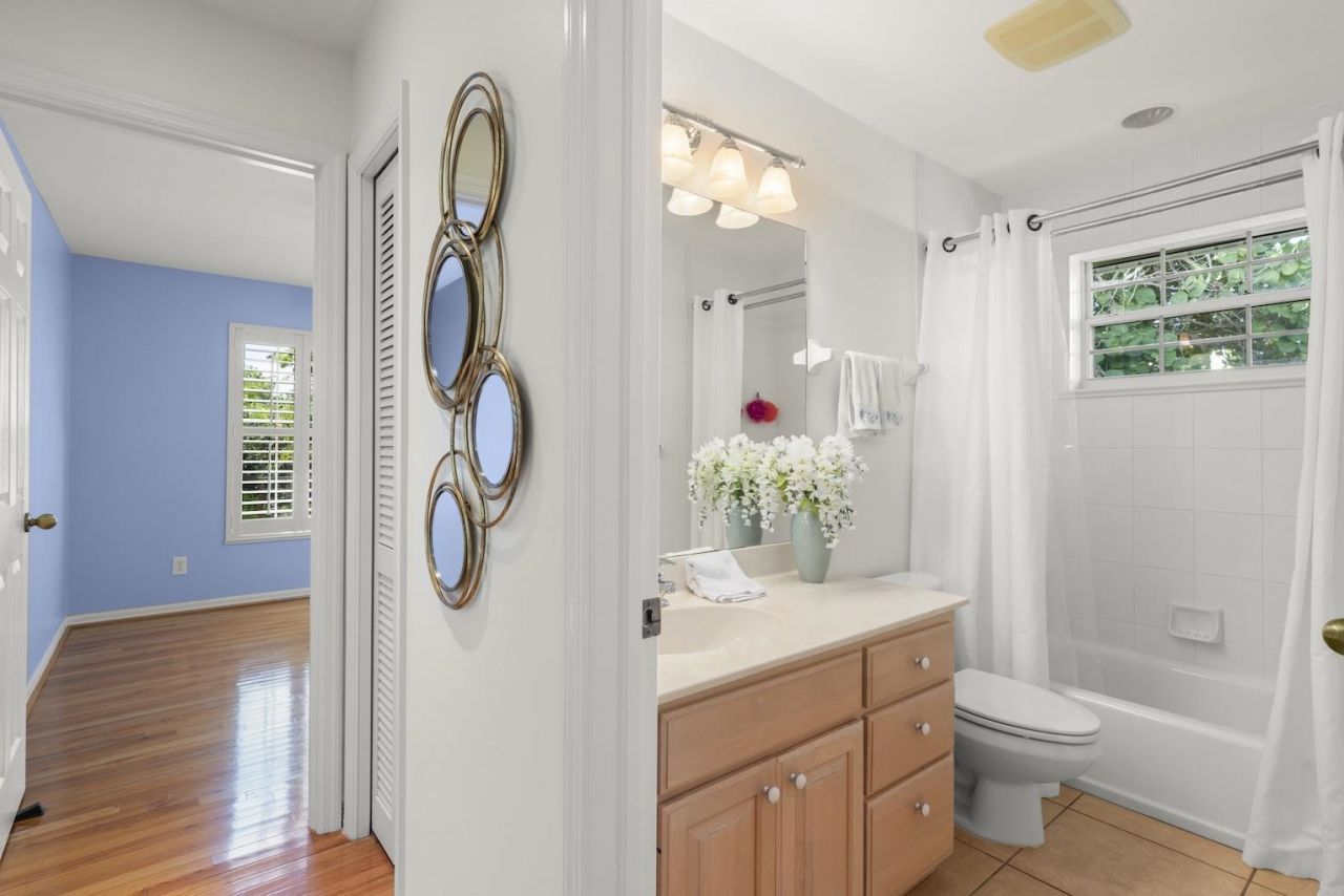 1846 Farm Trl, Sanibel, FL 33957 Photo