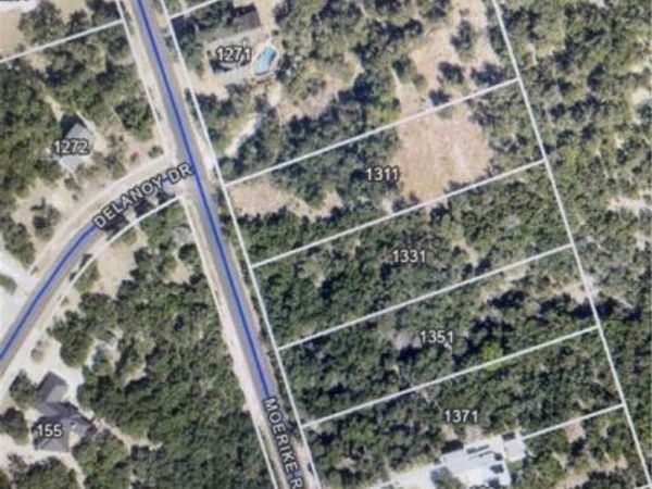 1351 Moerike Road , Canyon Lake, TX 78133