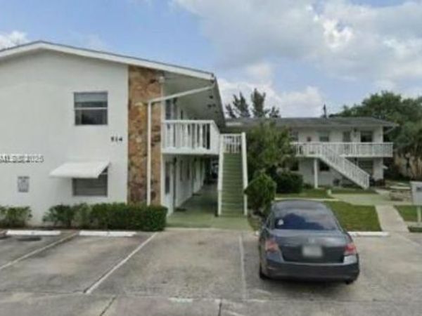 514 S C St, Unit 4, Lake Worth, FL 33460