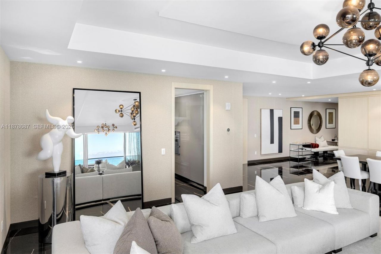 9349 Collins Ave, Unit 406, Surfside, FL 33154 Photo