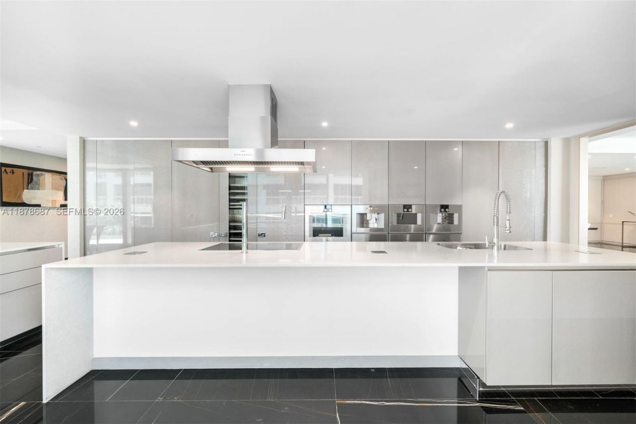 9349 Collins Ave, Unit 406, Surfside, FL 33154 Photo