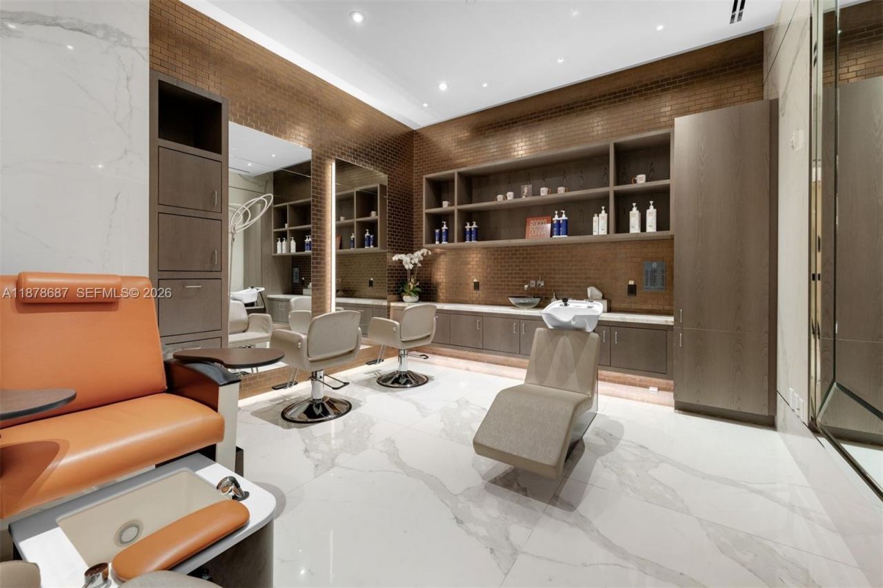 9349 Collins Ave, Unit 406, Surfside, FL 33154 Photo