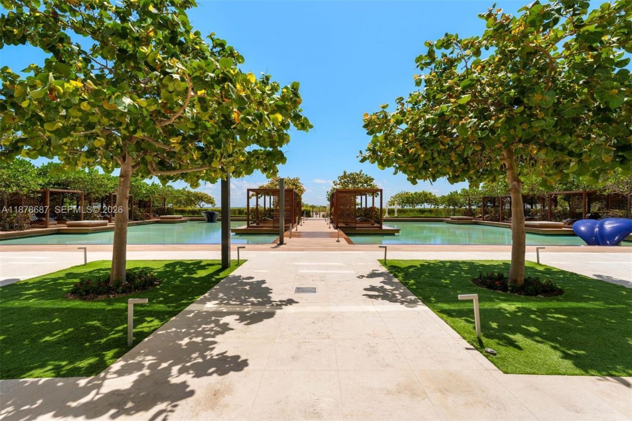 9349 Collins Ave, Unit 406, Surfside, FL 33154 Photo