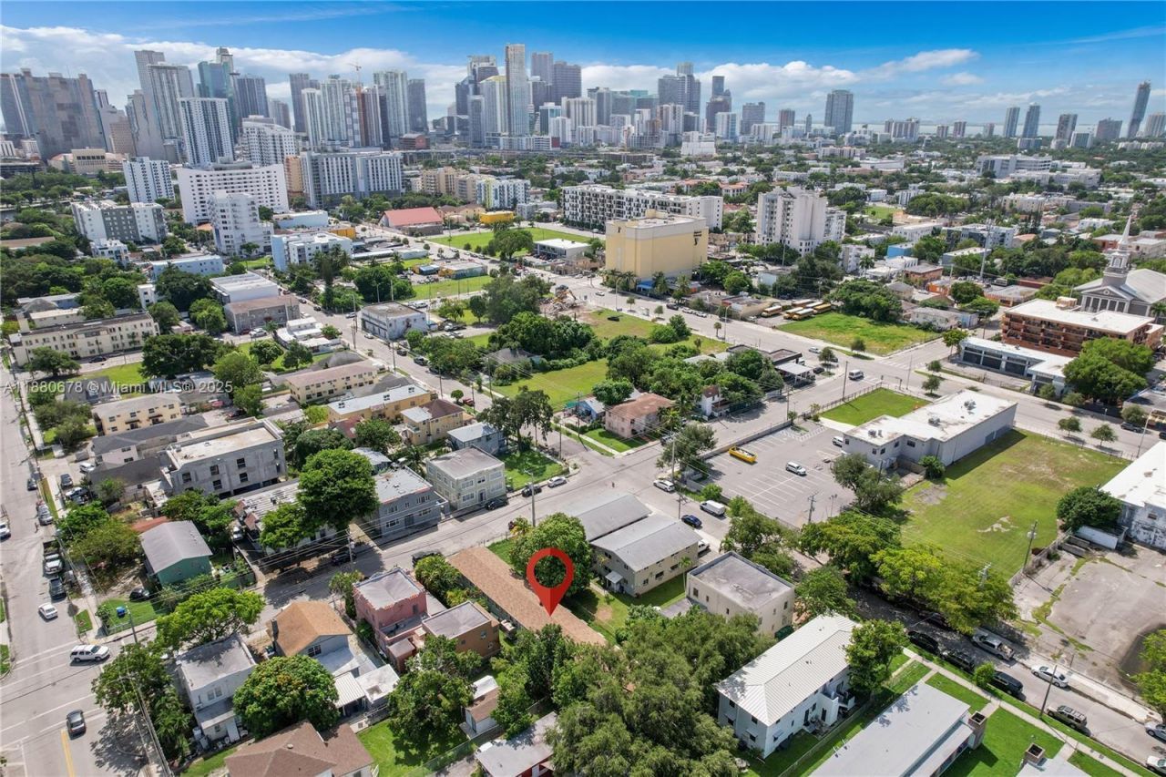 110 NW 9th Ave, Unit 3, Miami, FL 33128 Photo