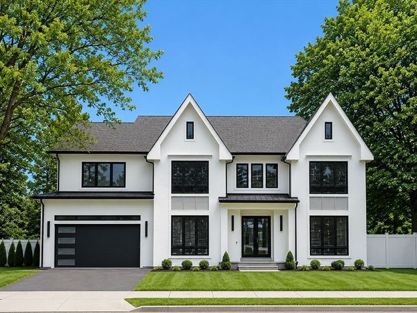 544 Saw Mill Brook Parkway, Newton, MA 02459