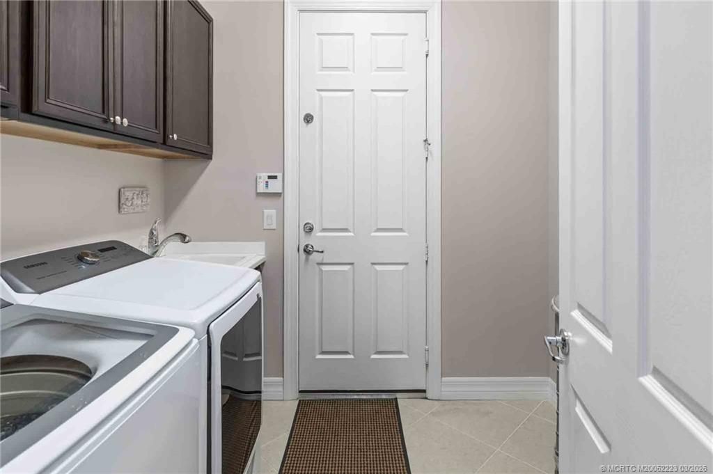 1092 SW Scrub Oak Avenue, Palm City, FL 34990 Photo