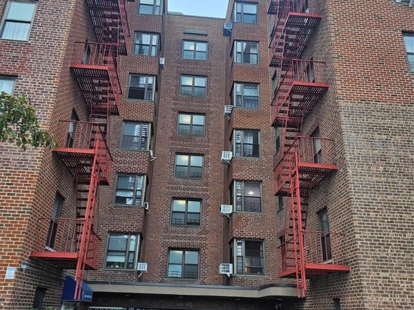88-09 Northern, Unit 504, Jackson Heights, NY 11372