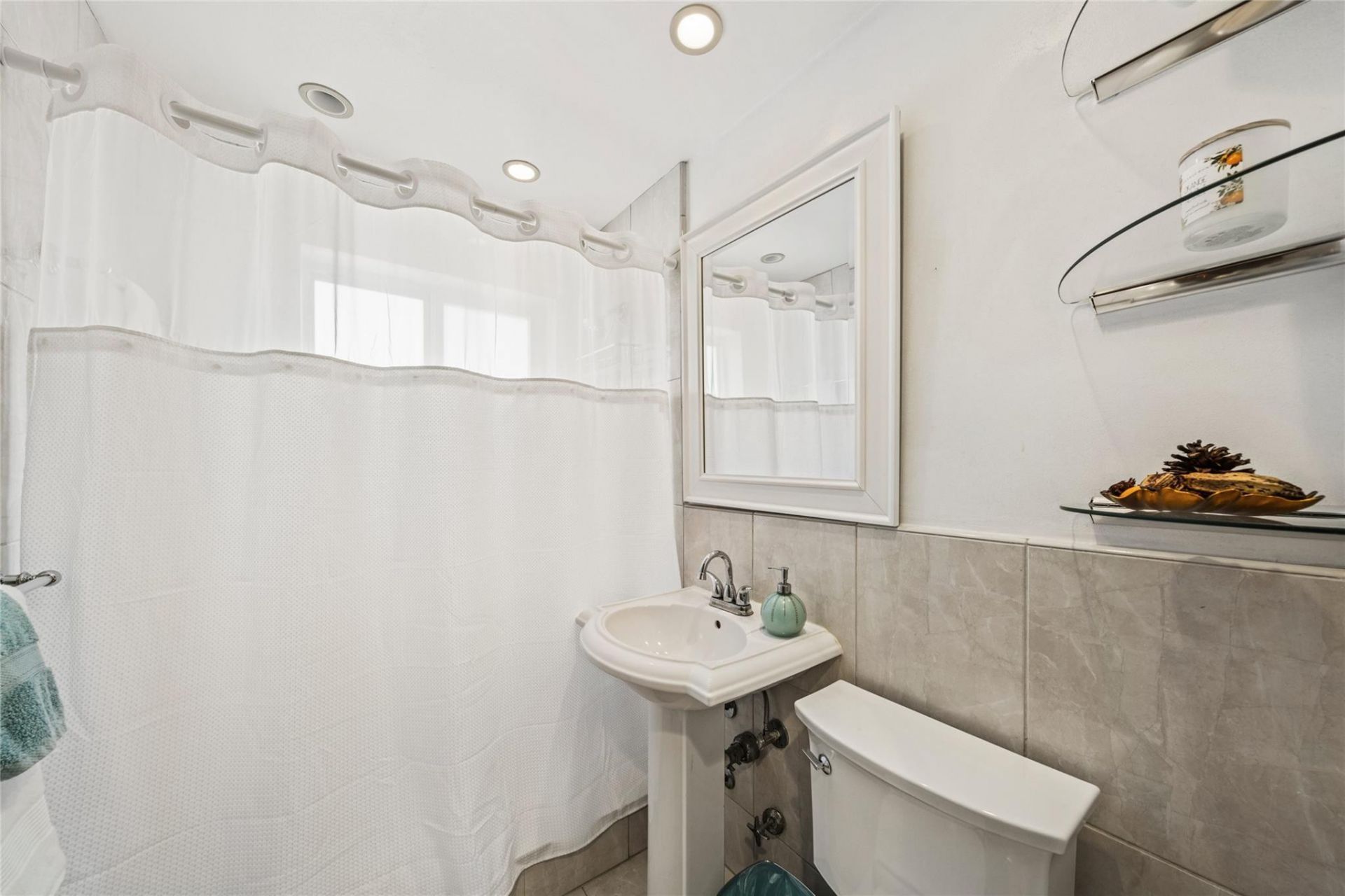 1000 SE 4th Street, Unit 311, Fort Lauderdale, FL 33301 Photo