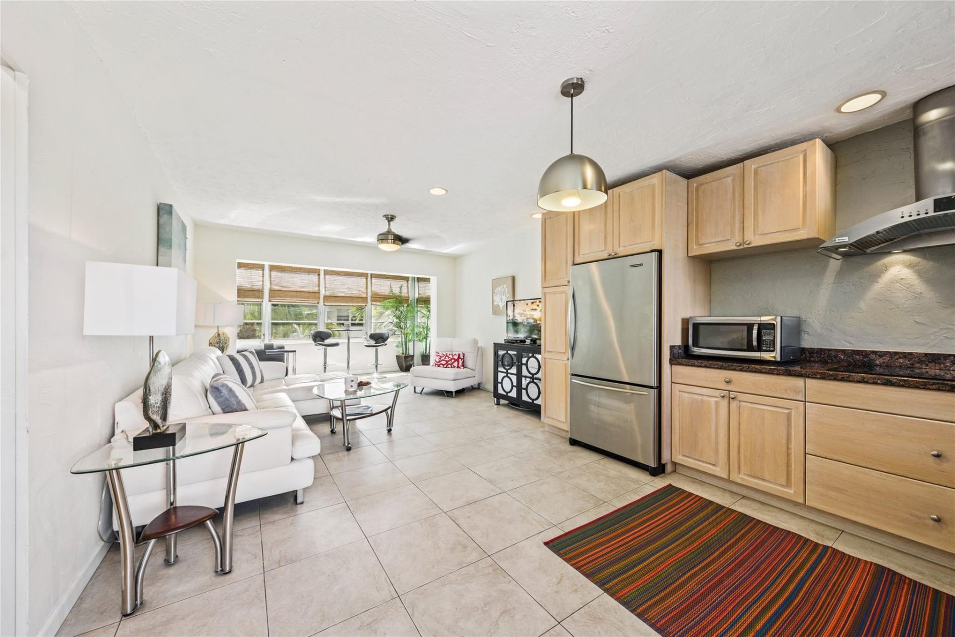 1000 SE 4th Street, Unit 311, Fort Lauderdale, FL 33301 Photo