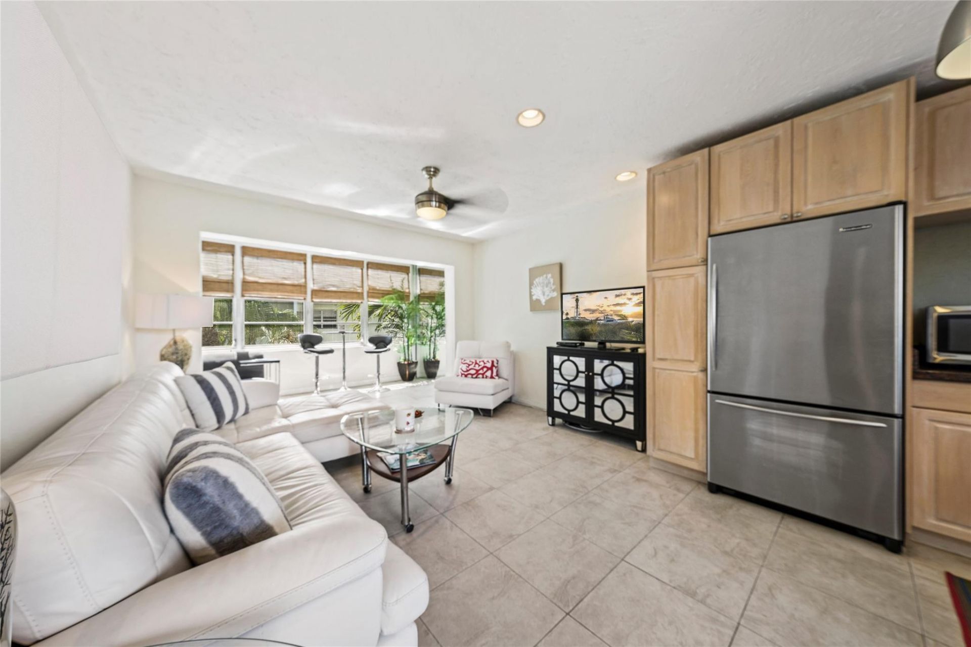 1000 SE 4th Street, Unit 311, Fort Lauderdale, FL 33301 Photo