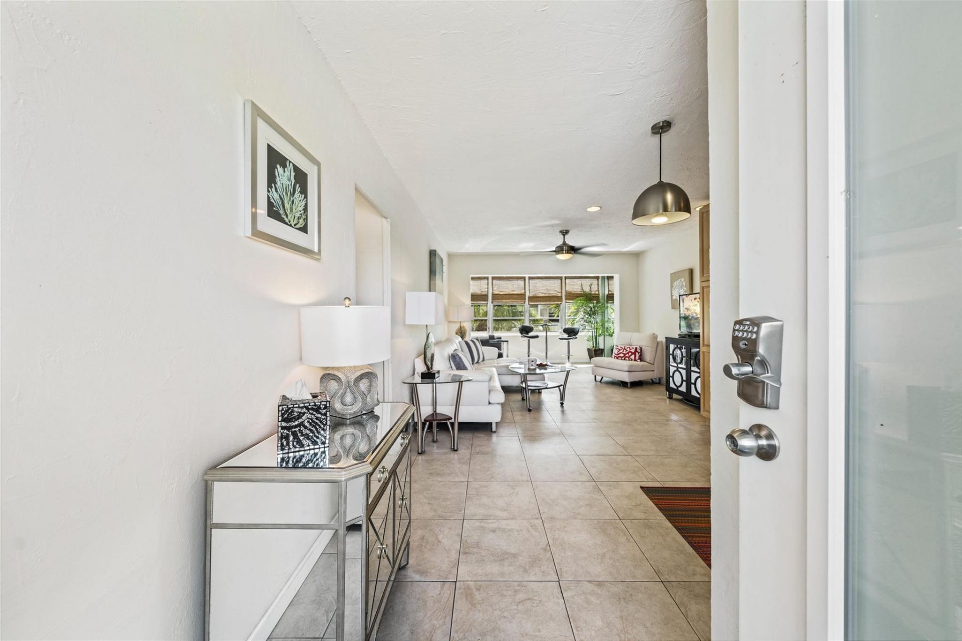 1000 SE 4th Street, Unit 311, Fort Lauderdale, FL 33301 Photo