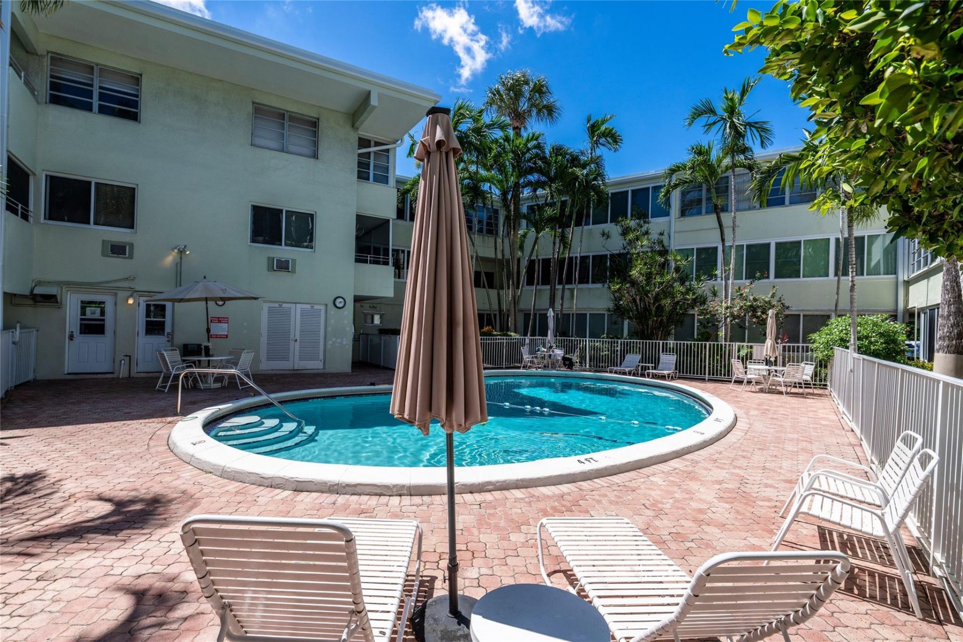 1000 SE 4th Street, Unit 311, Fort Lauderdale, FL 33301 Photo