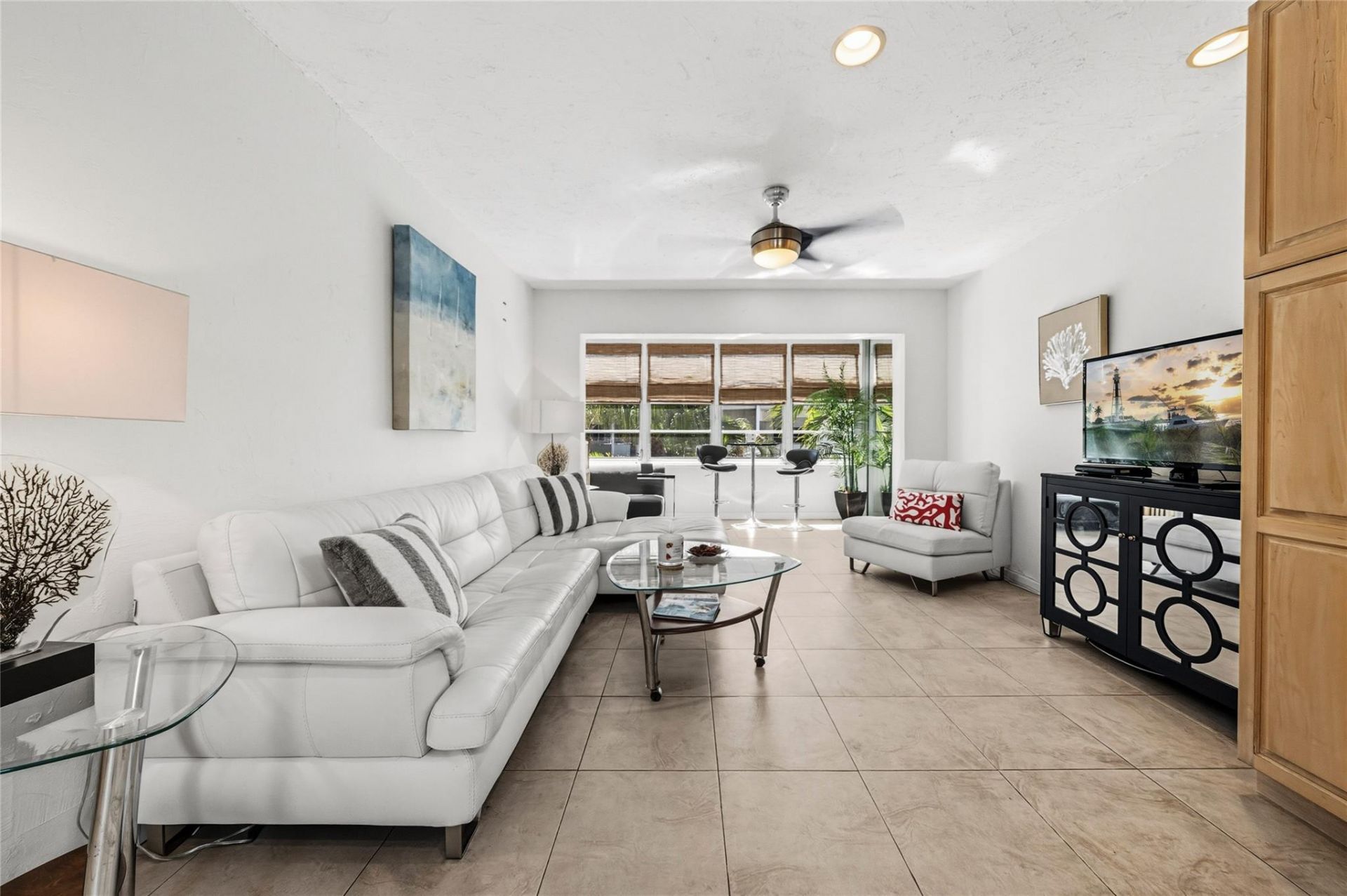 1000 SE 4th Street, Unit 311, Fort Lauderdale, FL 33301 Photo