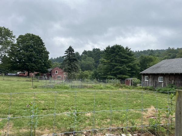 30 Little Rest Rd, Brimfield, MA 01010