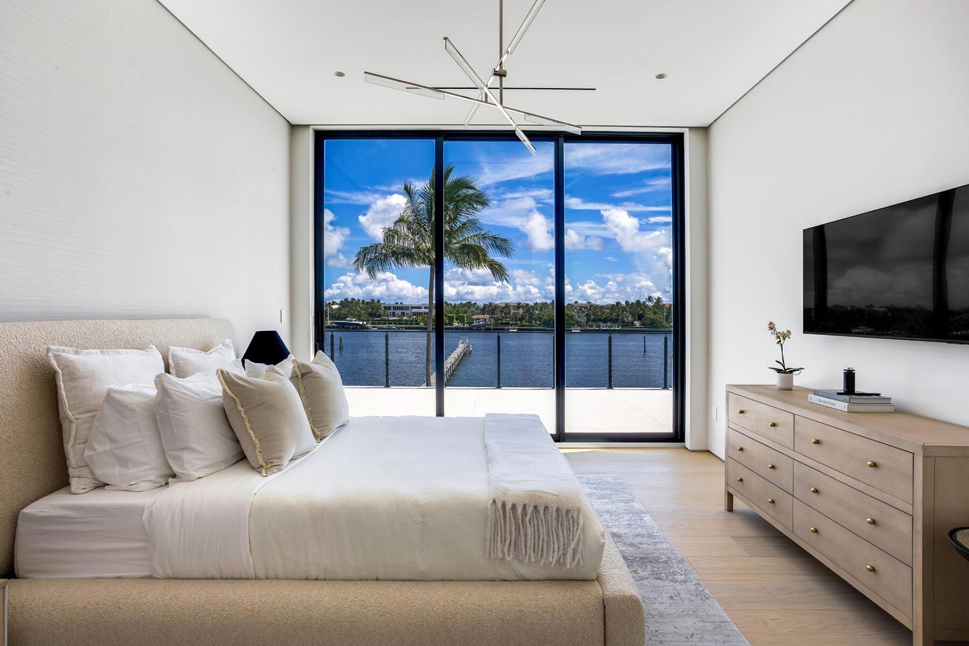 1422 SE Atlantic Drive, Lantana, FL 33462 Photo