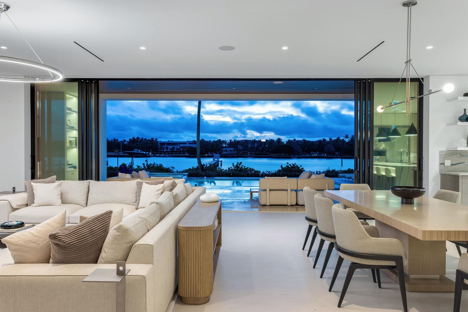 1422 SE Atlantic Drive, Lantana, FL 33462 Photo