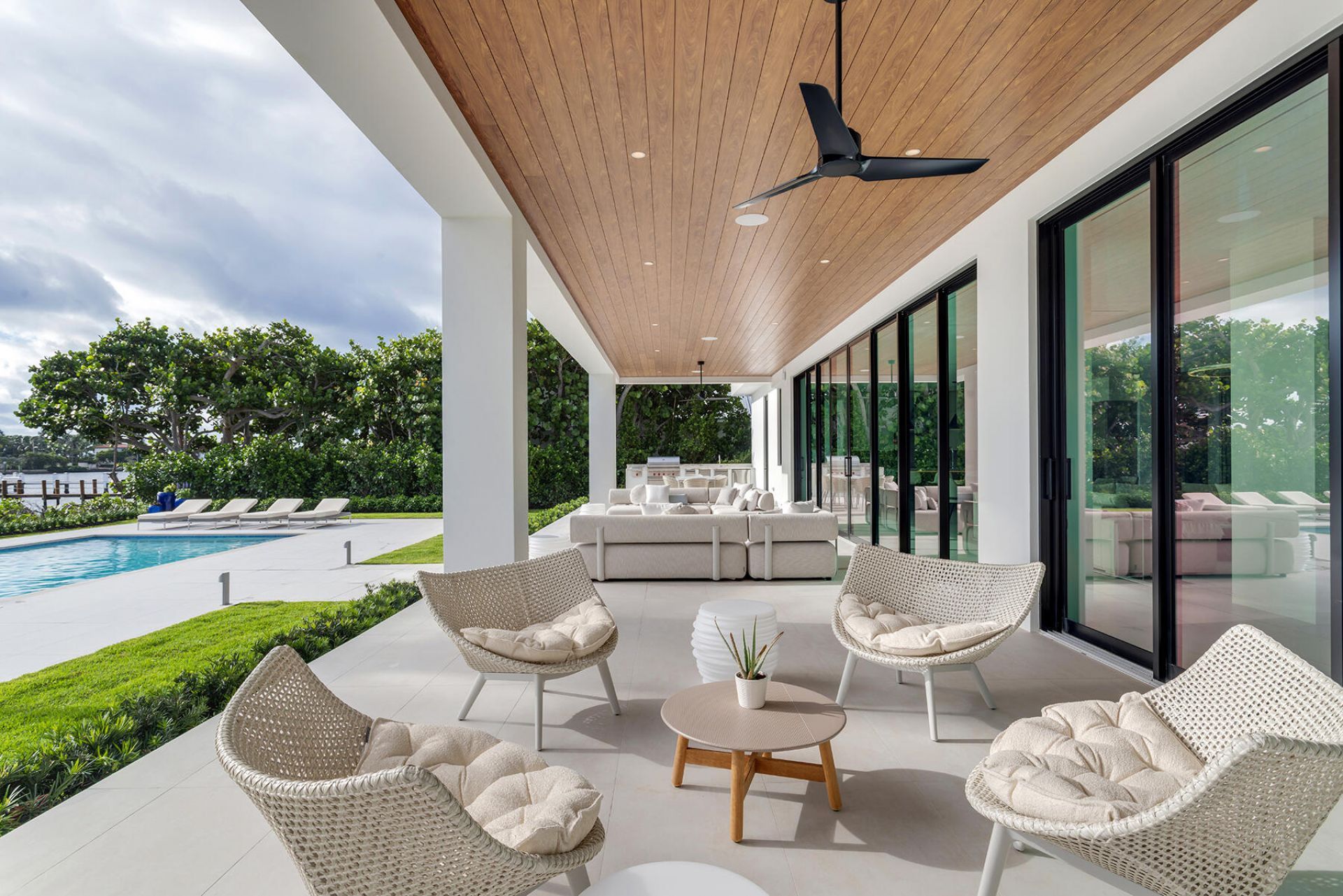 1422 SE Atlantic Drive, Lantana, FL 33462 Photo