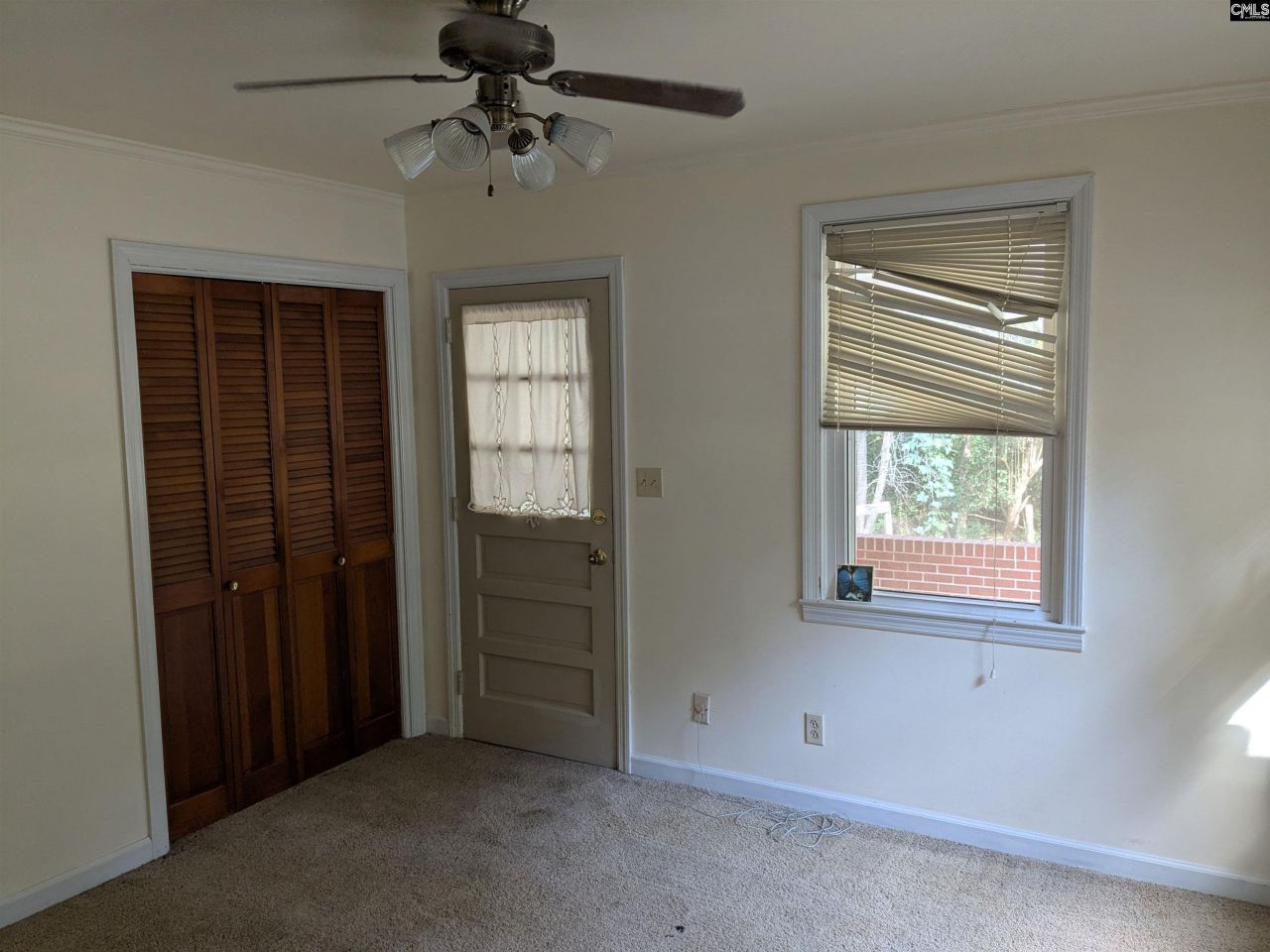 1236 Newberry Road Photo 10