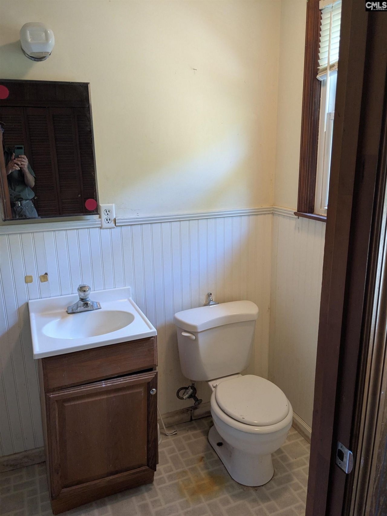 1236 Newberry Road Photo 14