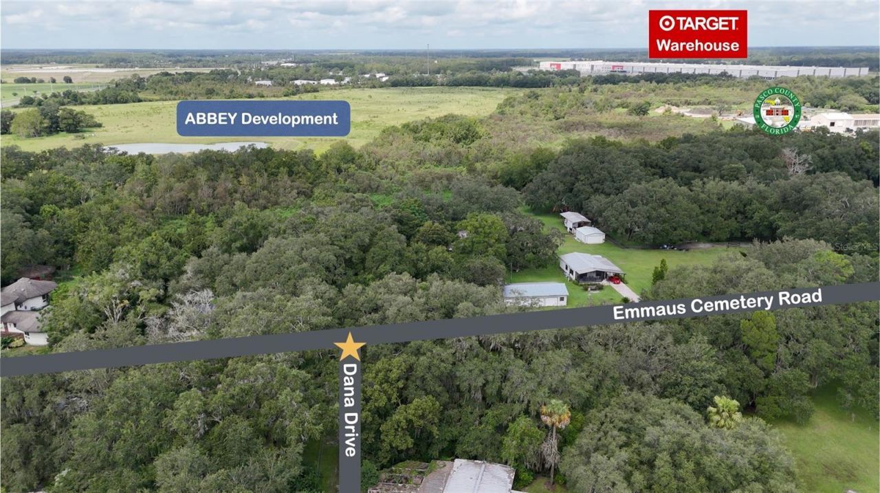 31107 Dana Drive, San Antonio, FL 33576 Photo