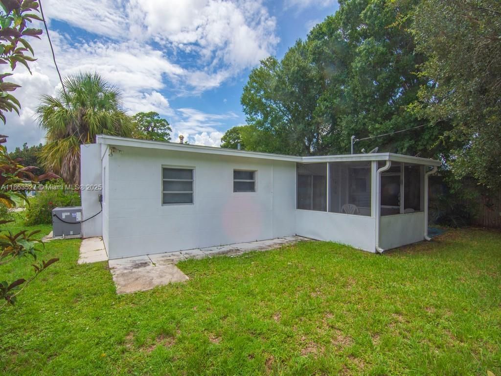 1650 5 Ave, Vero Beach, FL 32960 Photo