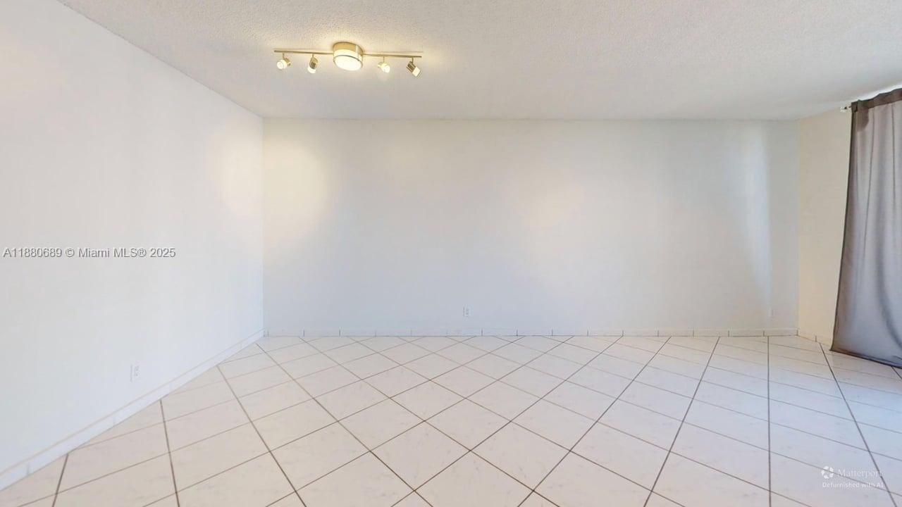 500 Three Islands Blvd, Unit 822, Hallandale Beach, FL 33009 Photo