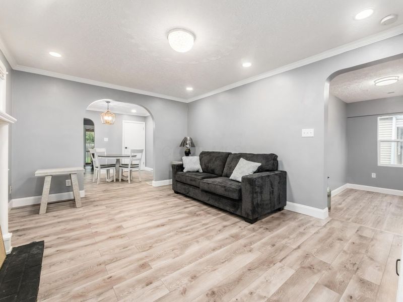 733 S Hague Avenue, Columbus, OH 43204 Photo 9