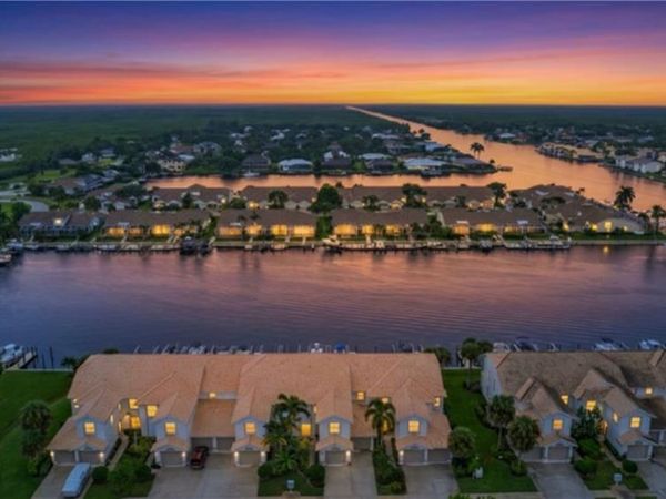 360 Stella Maris DR N, Unit 2404, NAPLES, FL 34114