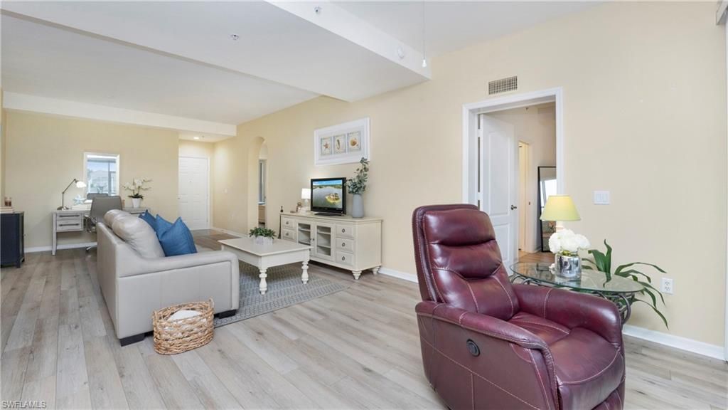 360 Stella Maris Dr N, Unit 2404, Naples, FL 34114 Photo