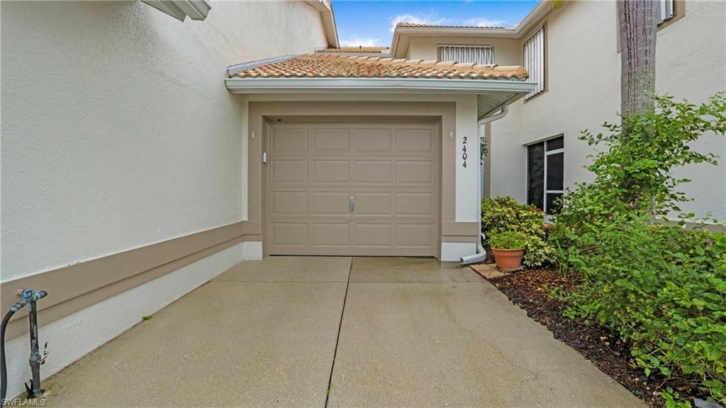 360 Stella Maris Dr N, Unit 2404, Naples, FL 34114 Photo
