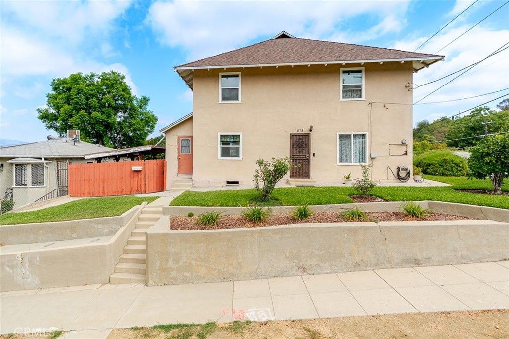 573 Kendall Avenue, Los Angeles, CA 90042 Main Photo