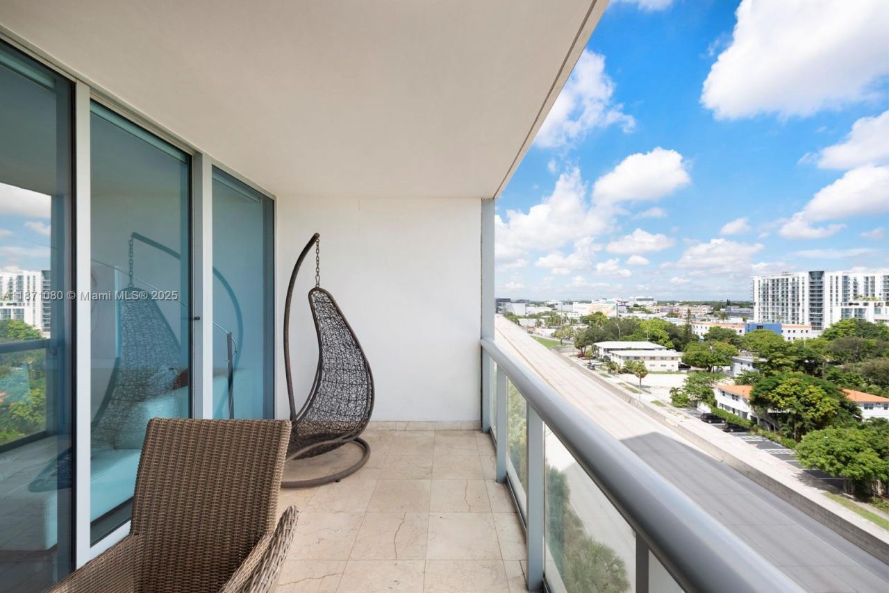 601 NE 36th St, Unit 803, Miami, FL 33137 Photo