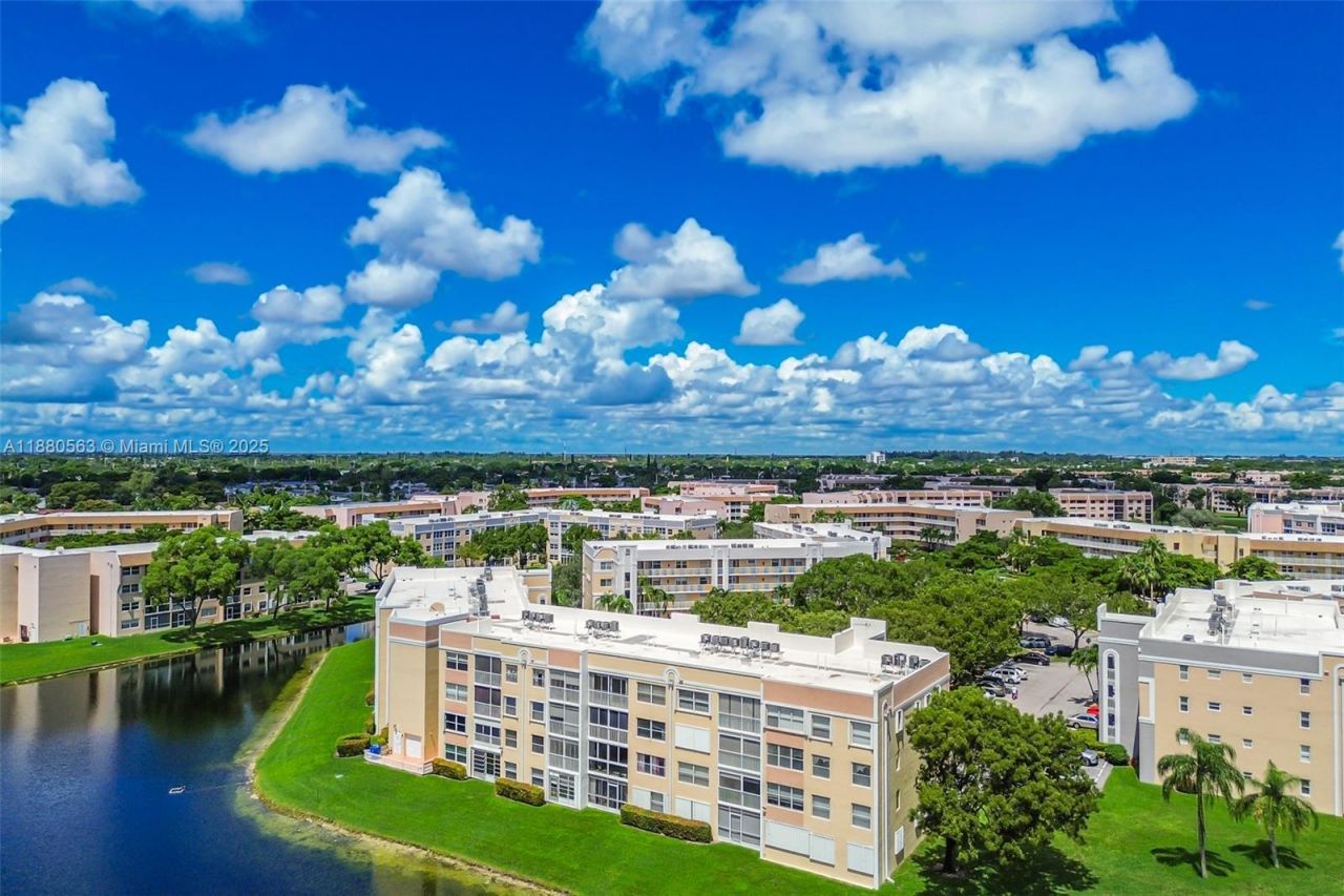 10346 NW 24th Pl, Unit 304, Sunrise, FL 33322 Photo